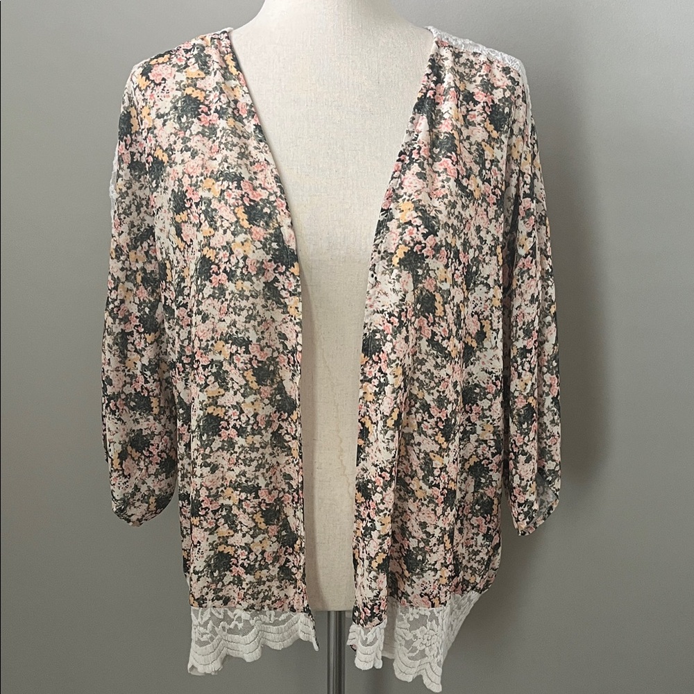 Taylor & Sage Floral Print Sheer Kimono Cardigan Lace Cut Out-Size M